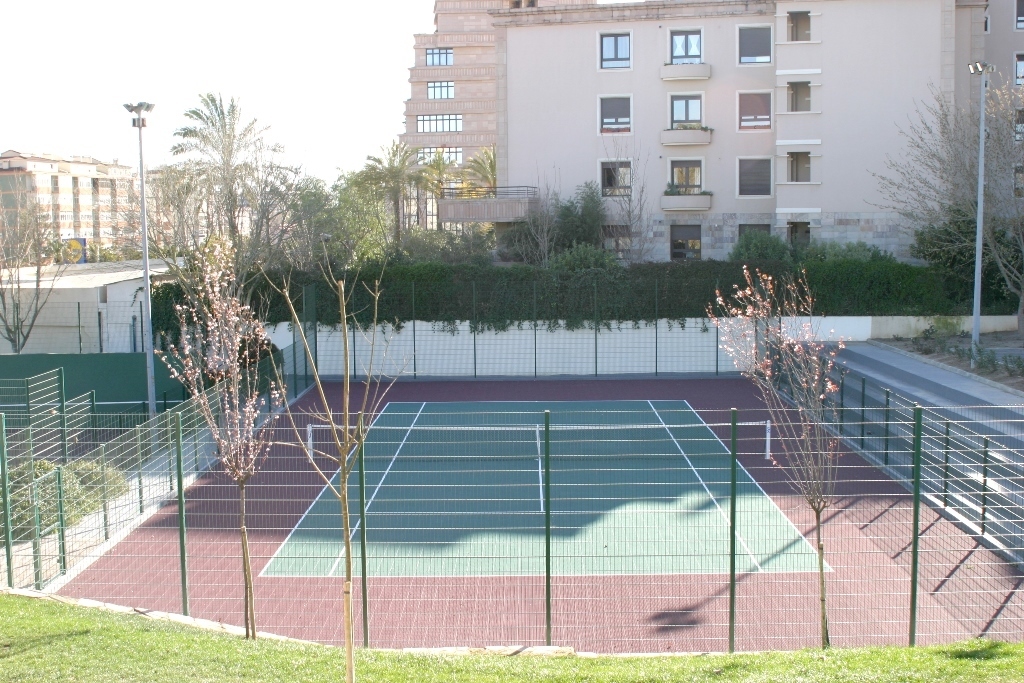 Campos de ténis requalificados em Alverca do Ribatejo