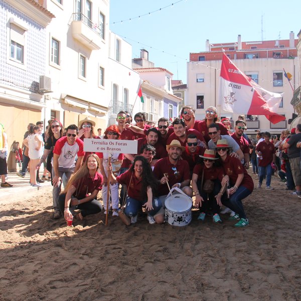 Desfile de Tertúlias e Coletividades 