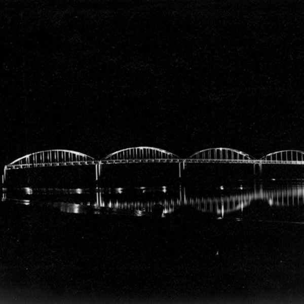 Construção da ponte Marechal Carmona (1951)