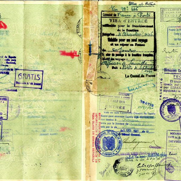 Passaporte ordinário n.º 310 de Joaquim Namorado, República Portuguesa, Governo Civil de Coimbra,...
