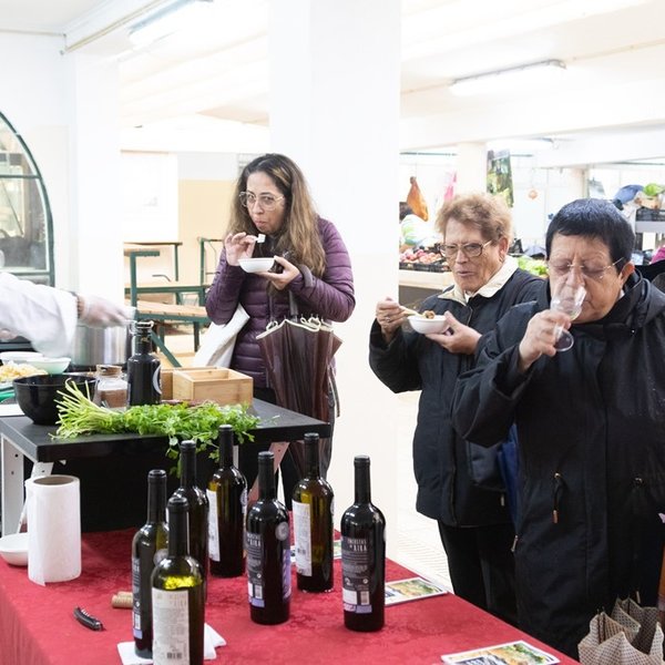 Showcooking Coelho Estufado com Ervilhas - Mercado de Alverca