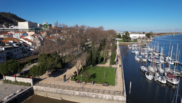 Frente Linear Ribeirinha Vila Franca de Xira