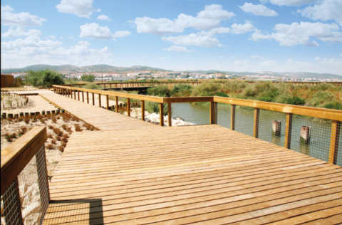 parque_linear_ribeirinho_do_estuario_do_tejo___praia_dos_pescadores