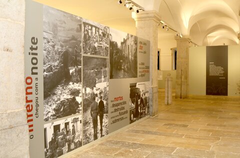 exposicao__cheias_de_67_