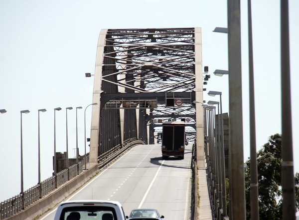 ponte_marechal_carmona_1_2500_2500