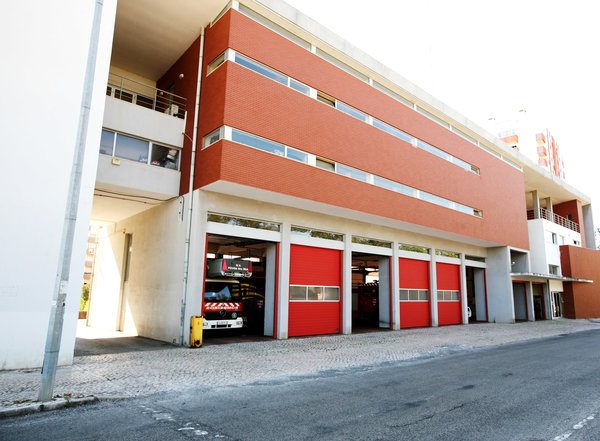 associacao_humanitaria_de_bombeiros_voluntarios_de_povoa_de_santa_iria_min