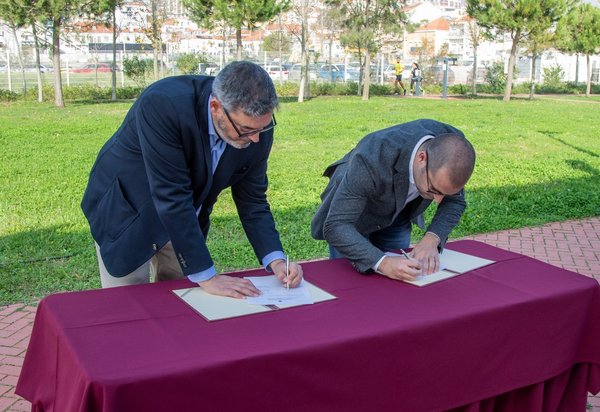 assinatura_auto_de_consignacao_parque_estacionamento_interface_povoa_santa_iria_