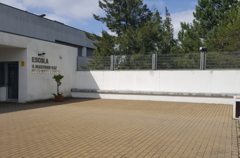 escola_basica_e_secundaria_d__martinho_vaz_de_castelo_branco__2_o__3_o_ciclo_e_sec__