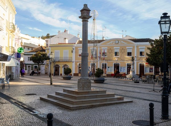 inauguracao_da_requalificacao_do_pelourinho_de_alhandra_1_12_2021_jm_7162_1_2500_2500