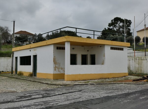 vila_franca_de_xira___loja_nova___lavadouro_na_loja_nova_001