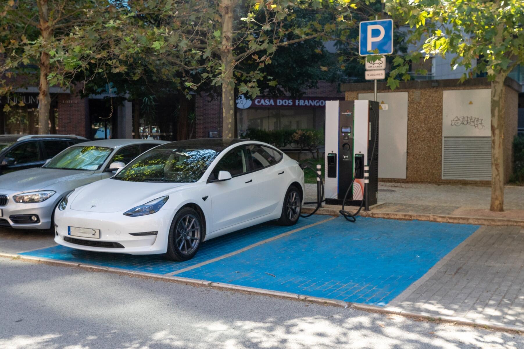 postos_de_carregamento_de_viaturas_eletricas___alverca_05_08_2024_jm__0244_min