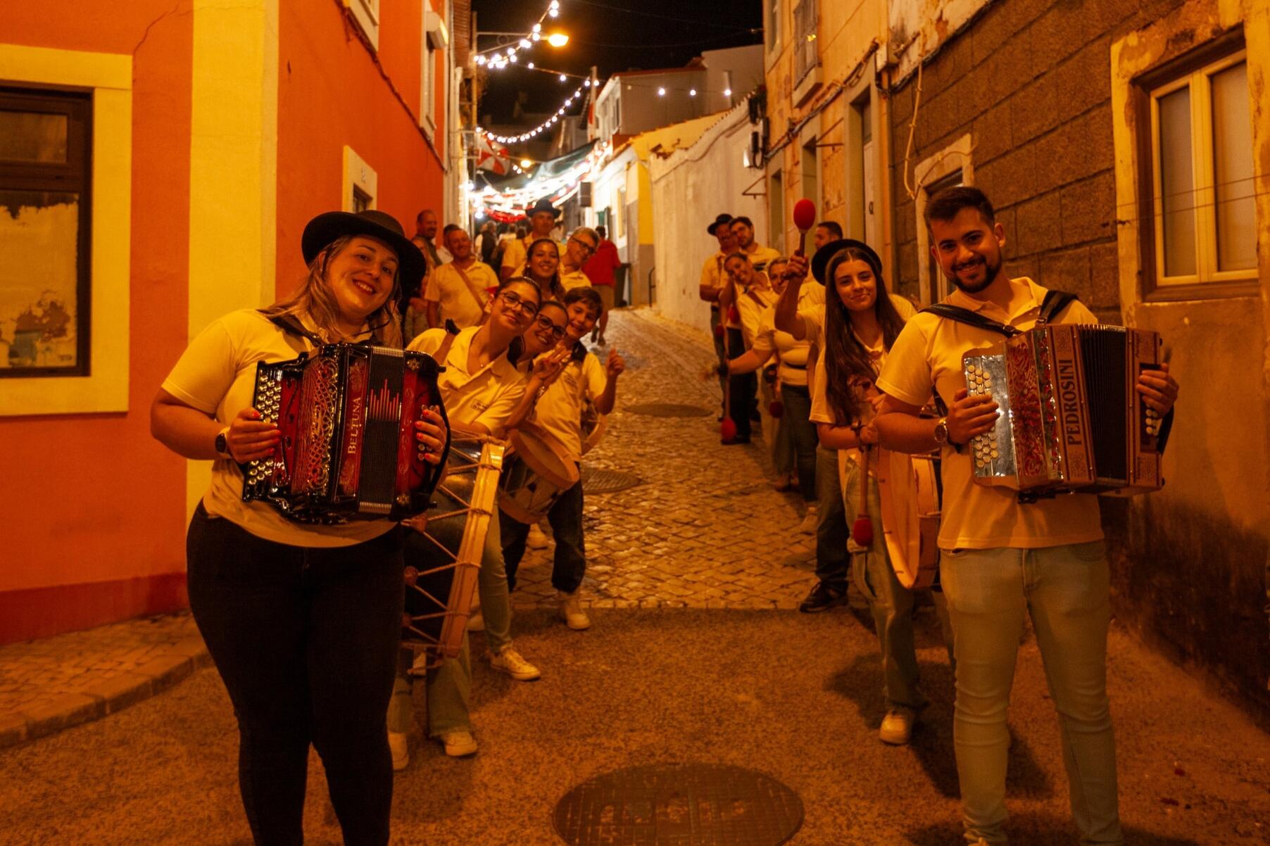 53851831991_c4e3dde923_k_min