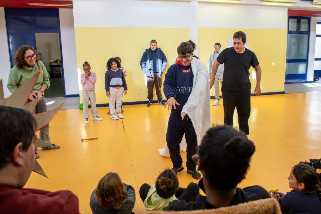 Workshop de dança, movimento e expressão