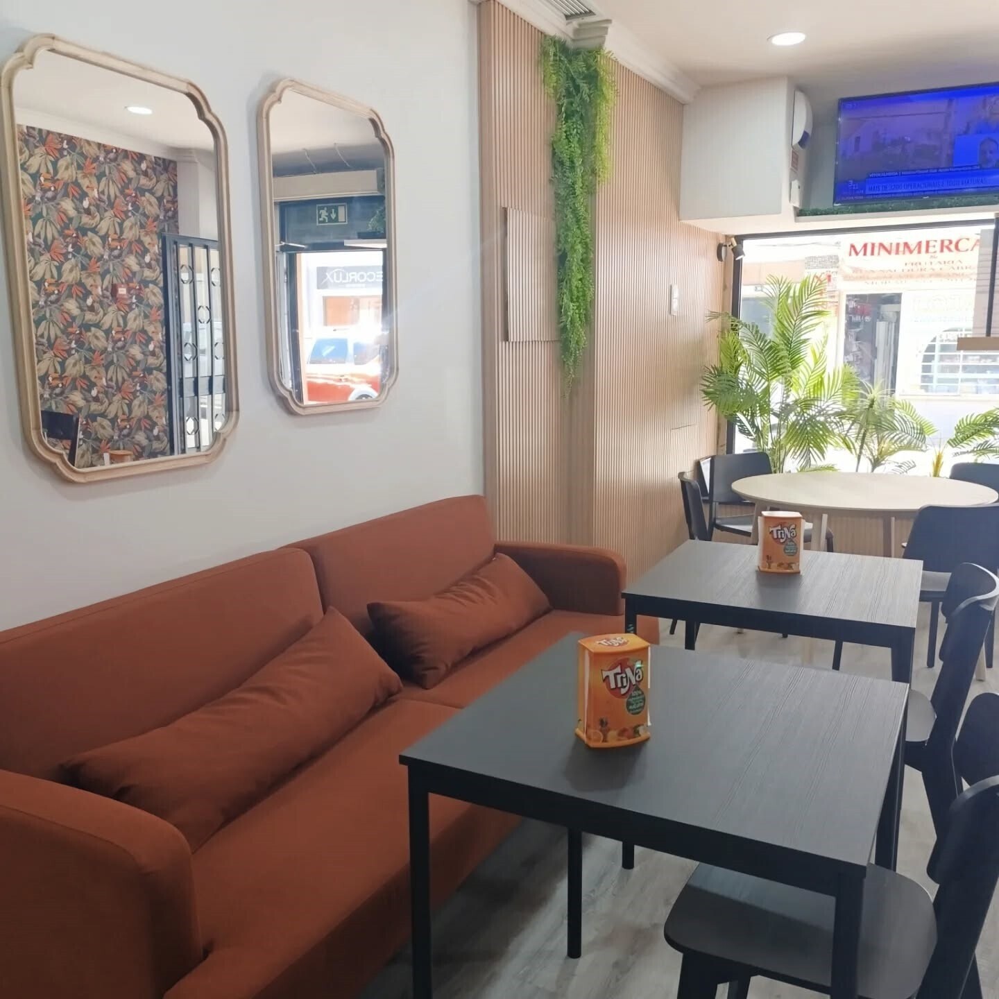 581806161_18028103675748549_7586015341103333755_n