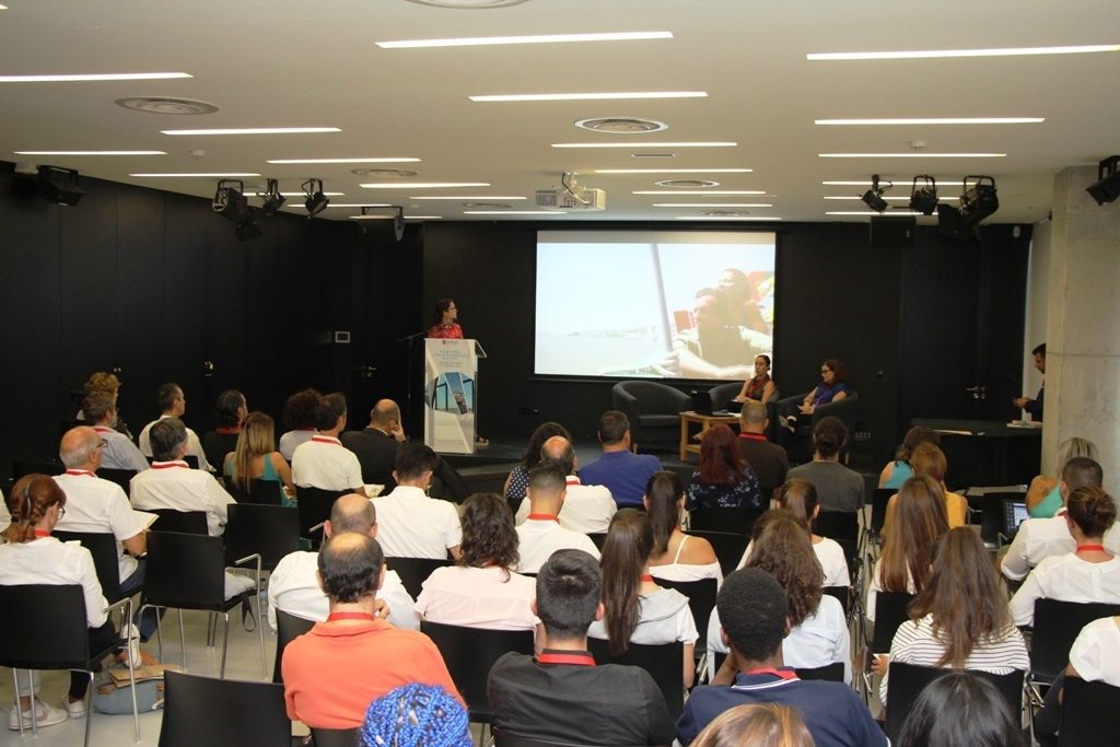 Img 1978 1 1024 2500