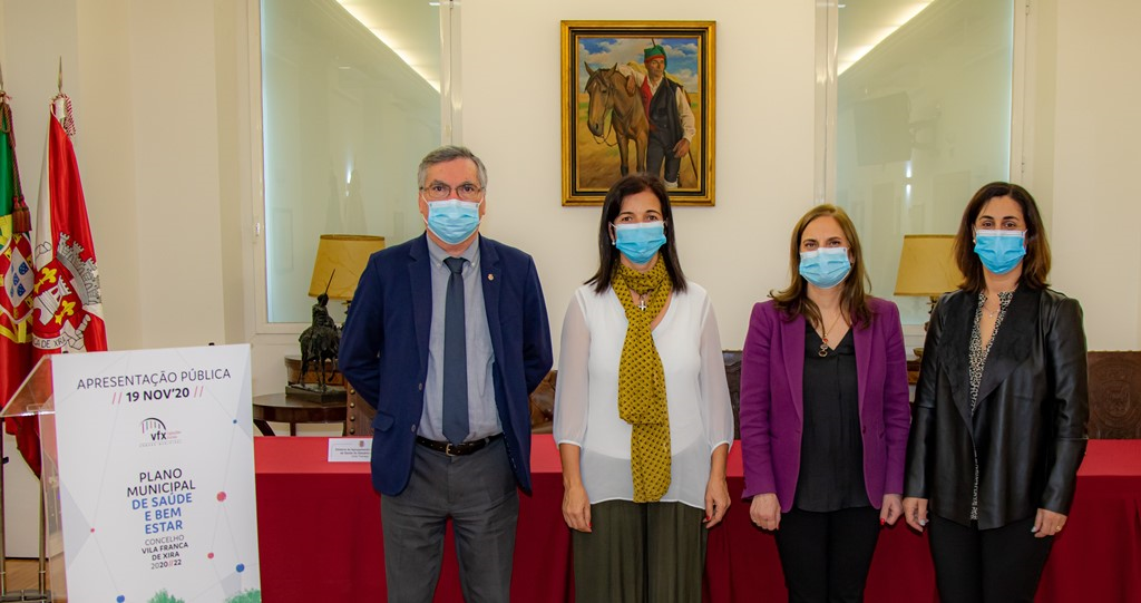 Vice-Presidente da CM Vila Franca de Xira, António Oliveira; Diretora do ACES Estuário do Tejo, S...