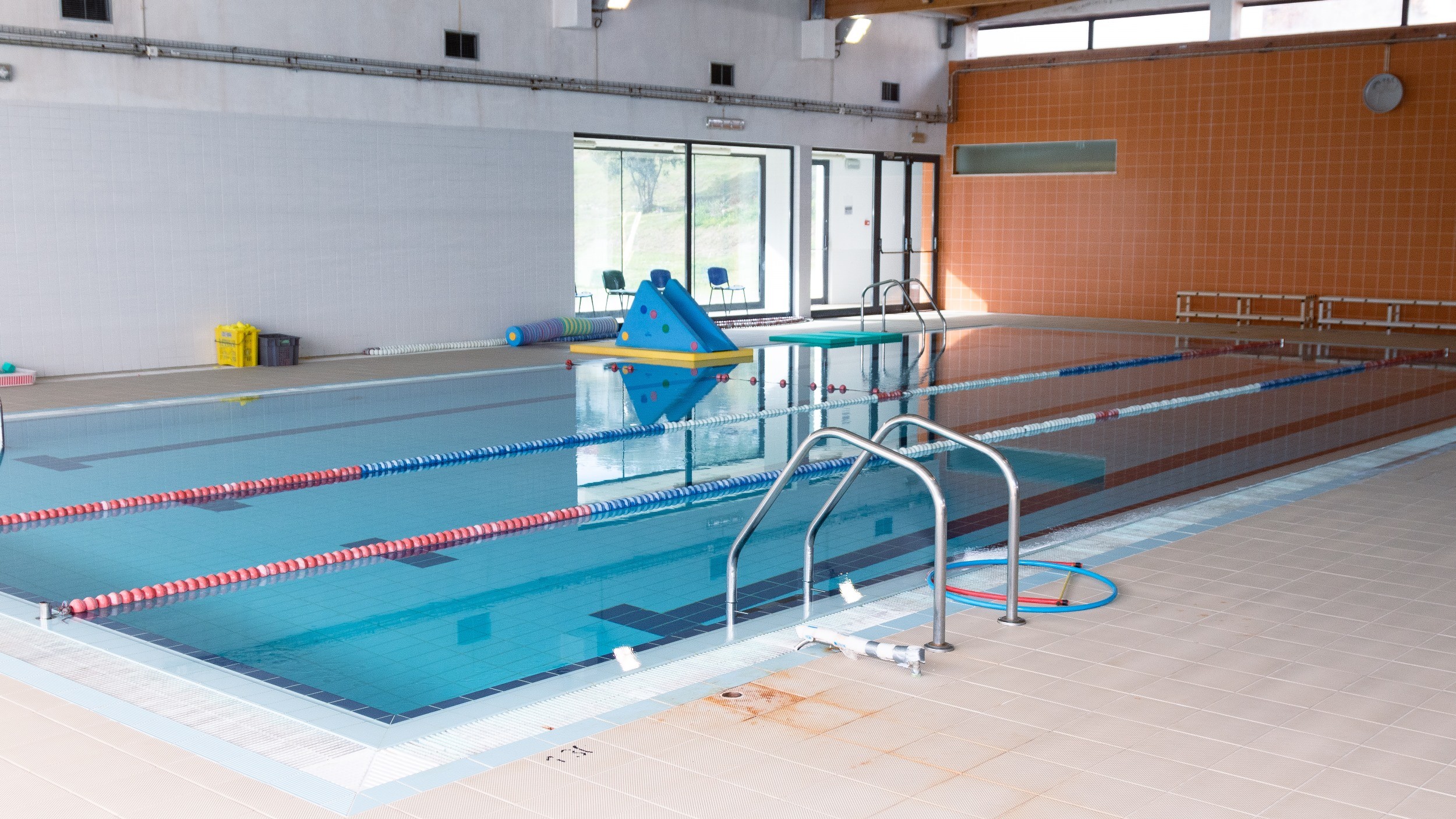 equipamentops_desportivos___piscina_9181