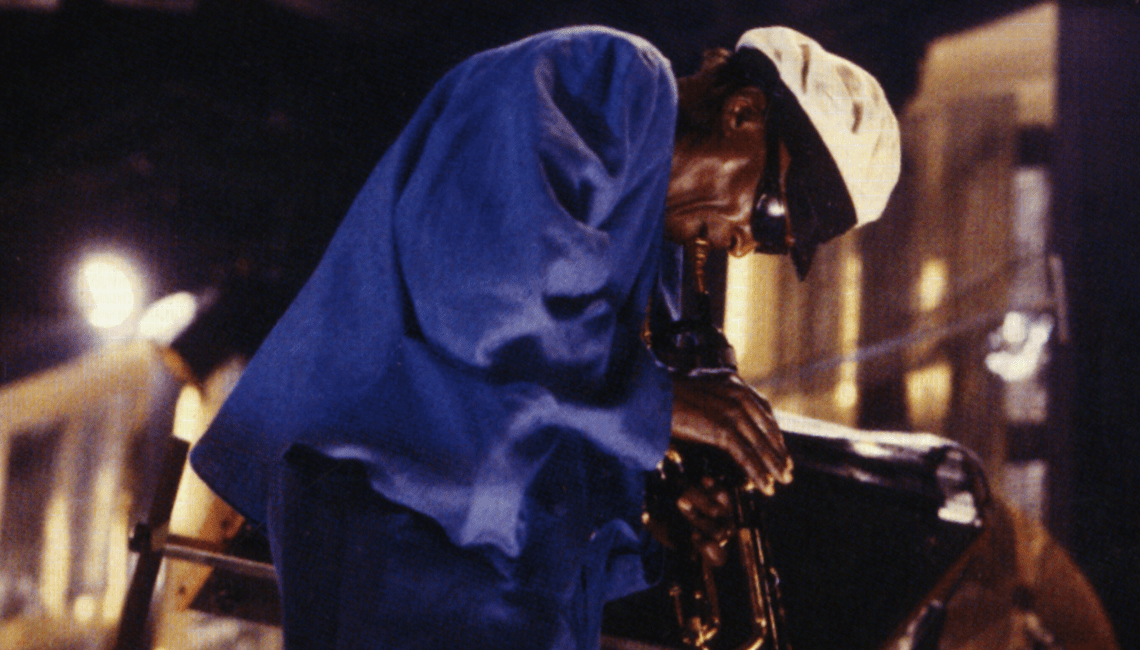 Filme sobre Miles Davis no "Cinedoc"