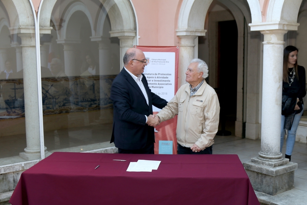 Câmara Municipal de Vila Franca de Xira apoia o Movimento Associativo do Concelho em mais de 1 mi...