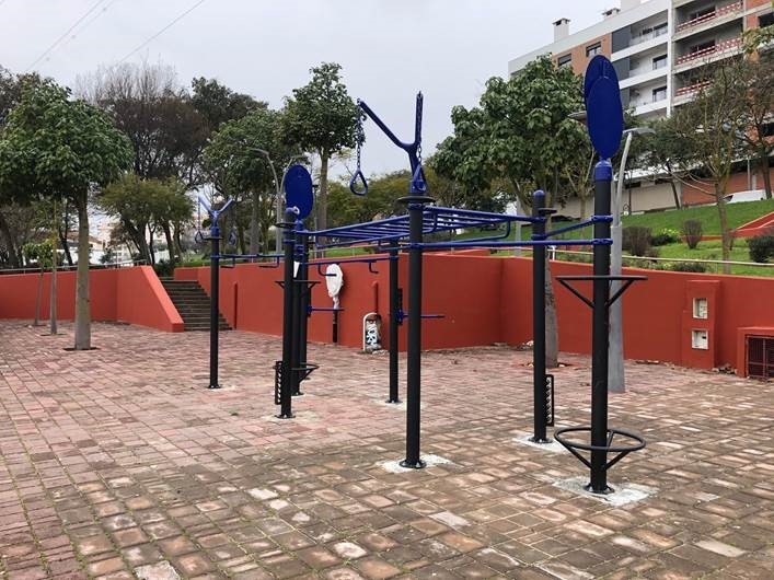 Município de Vila Franca de Xira recebe obra de arte urbana do artista plástico SMILE