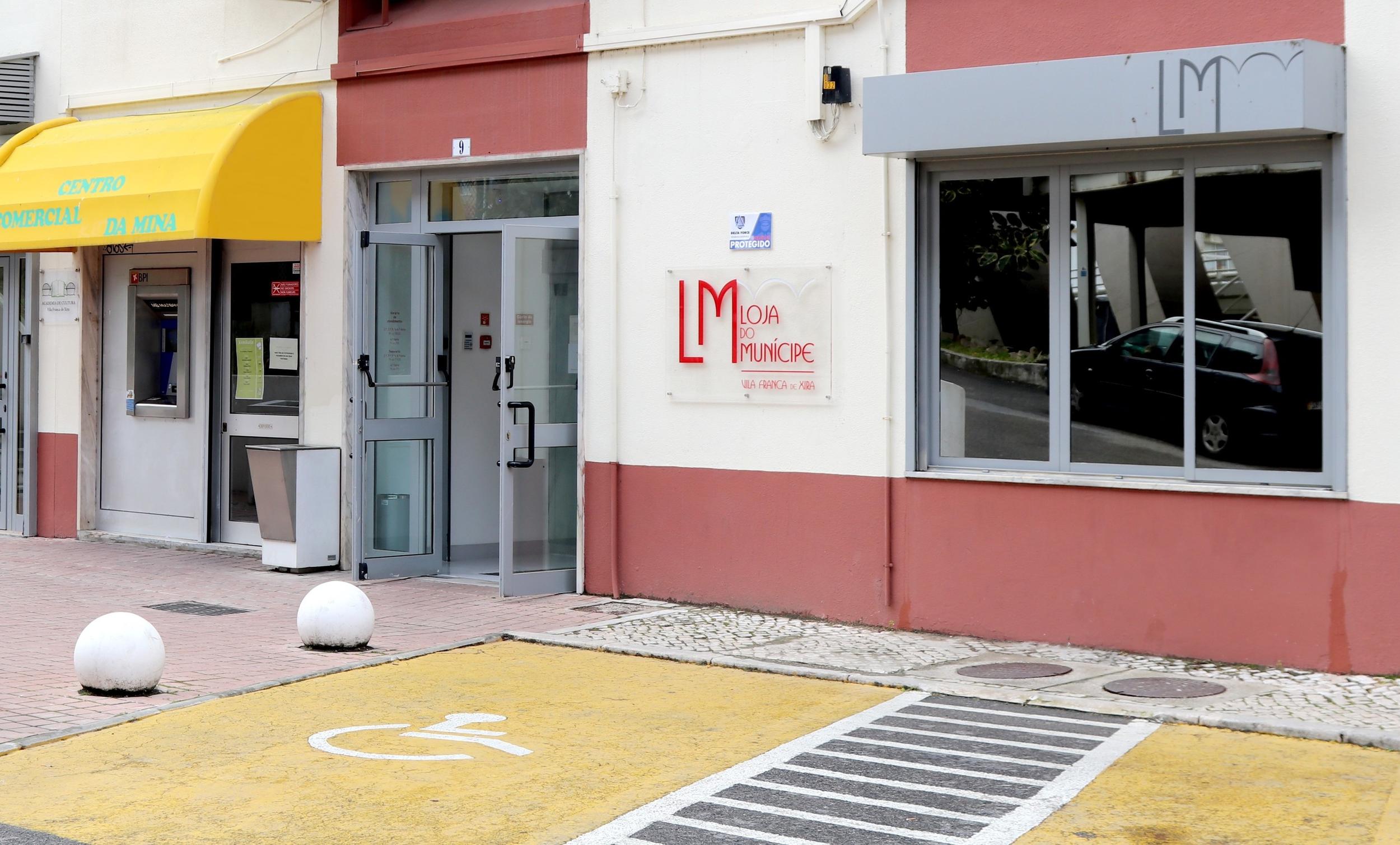 Lojas do Munícipe do Concelho de Vila Franca retomam funcionamento sem marcação prévia
