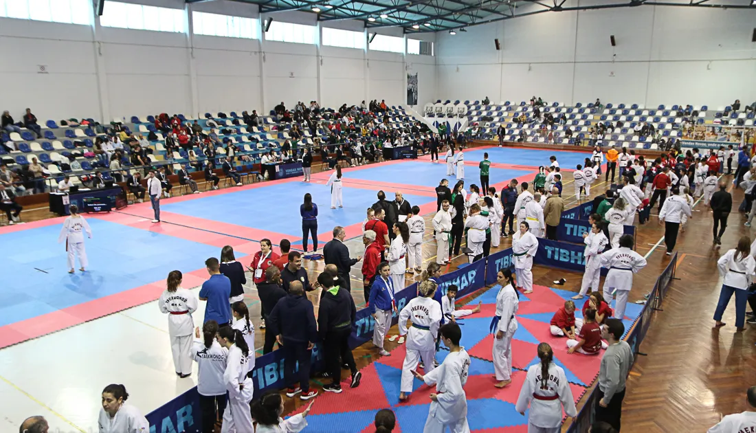 AH Bombeiros Voluntários de Alhandra em destaque no Campeonato Nacional de Poomsae na modalidade ...