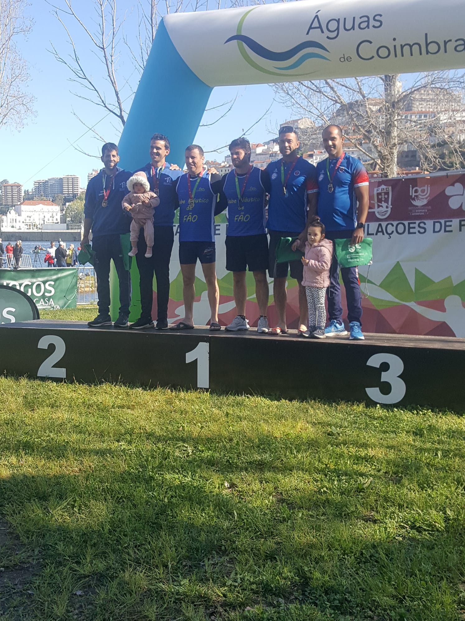 Atletas do Alhandra SC em bom plano na Taça de Portugal de Tripulações de Canoagem de Fundo