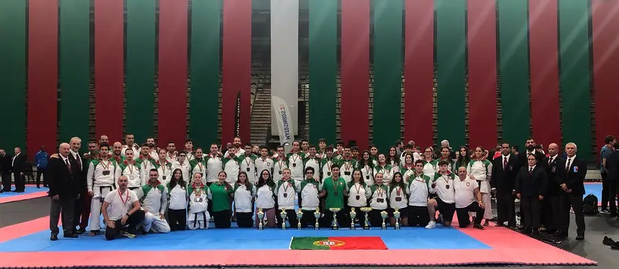 Escola de Karaté Shotokan Pedro Duarte em destaque no Campeonato do Mundo