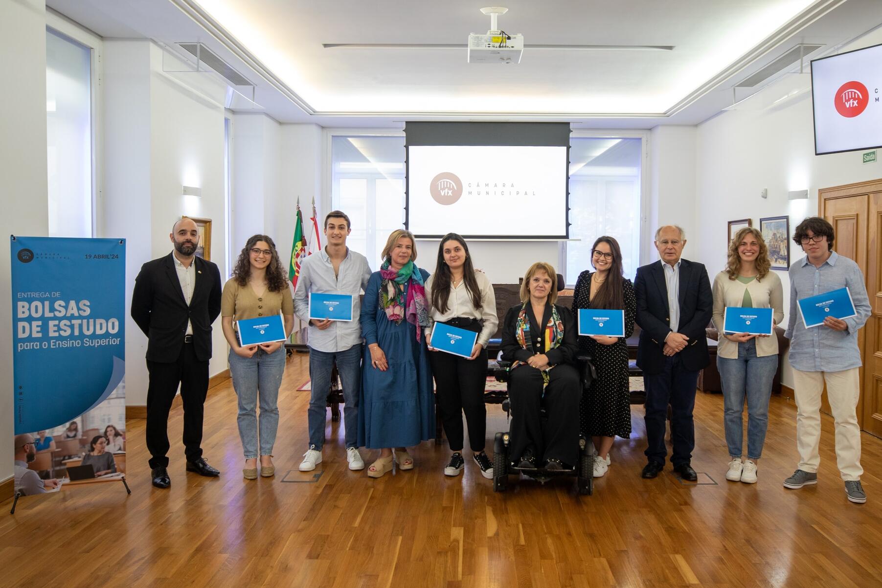 20 alunos universitários apoiados pela CM Vila Franca de Xira