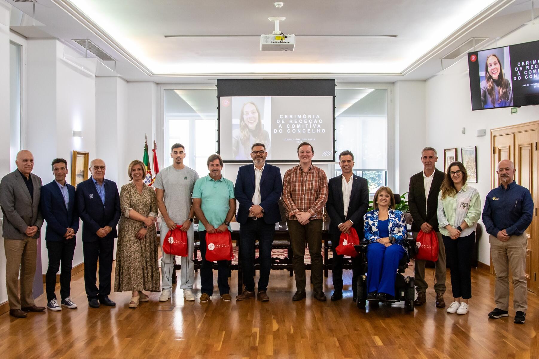 Câmara Municipal de Vila Franca de Xira recebeu a comitiva do Concelho que integra a missão portu...