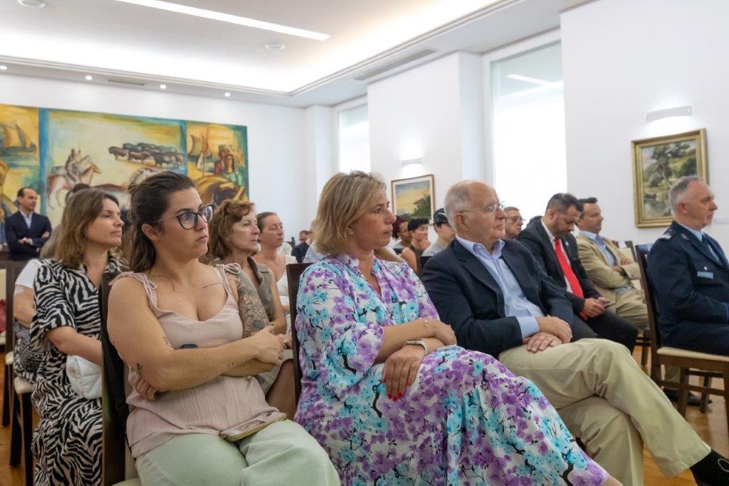 Famílias do Concelho emocionadas ao receberem chaves do seu novo lar