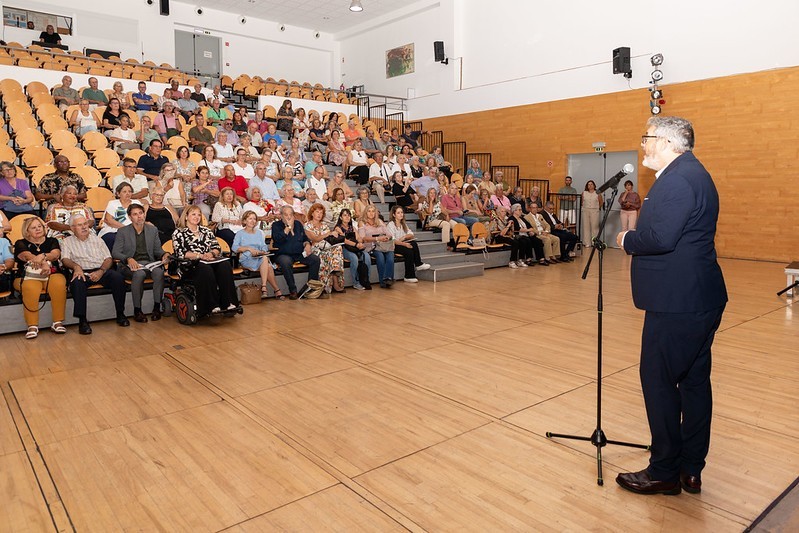 Quase 500 alunos inscritos no arranque no ano letivo da Universidade Sénior